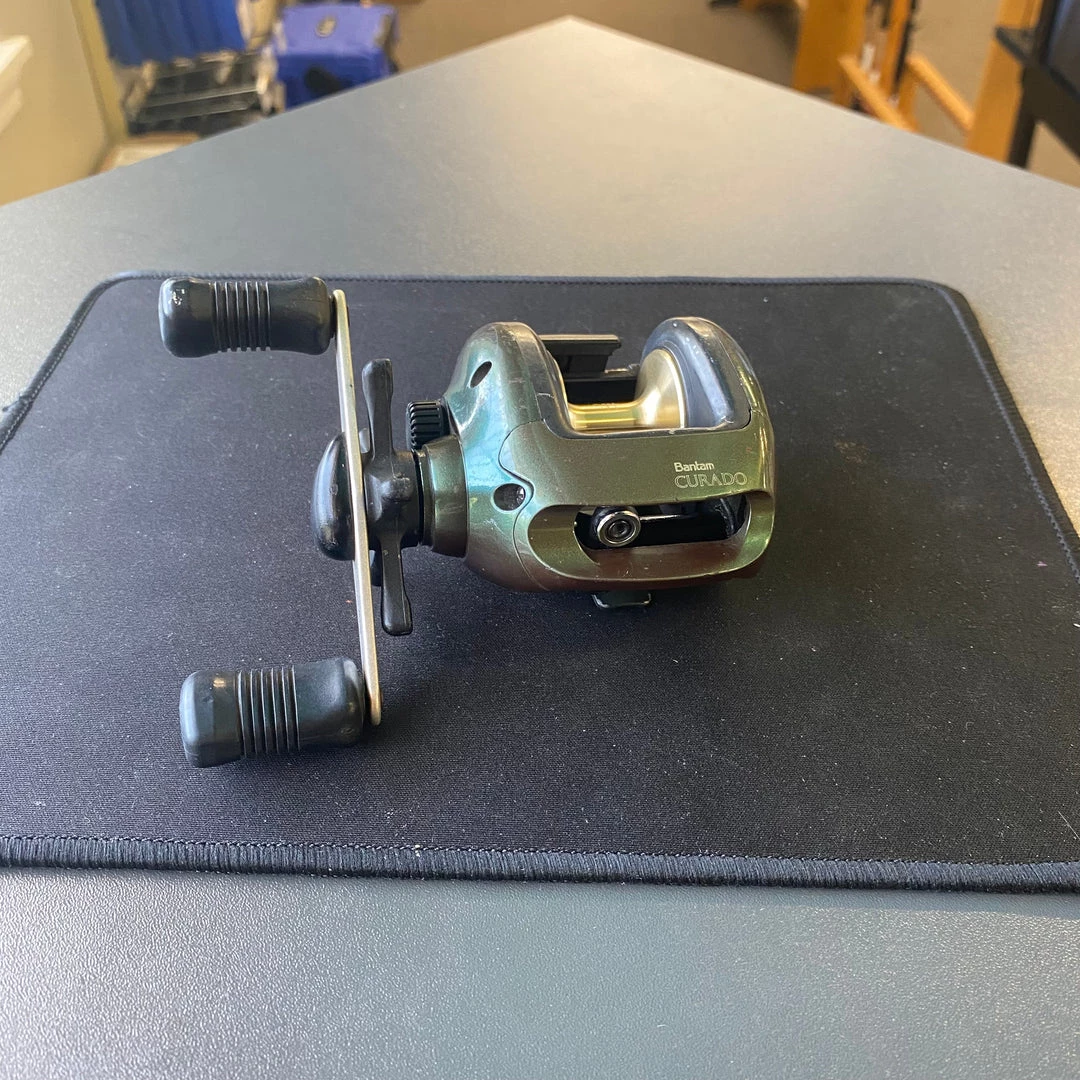 Fishin' World Used Reel - Shimano Curado Bantam 3 Fishin' World Used Reel - Shimano Curado Bantam