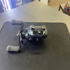 Fishin' World Used Reel - Daiwa Tatula SV Used Rods And Reels
