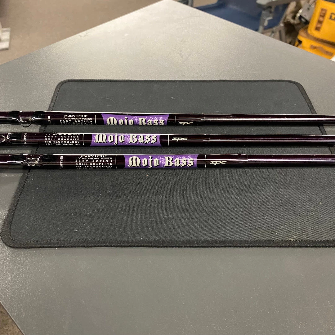 Fishin' World Used Rod - Mojo Bass Casting Used Rods And Reels 1 Fishin' World Used Rod - Mojo Bass Casting Used Rods And Reels